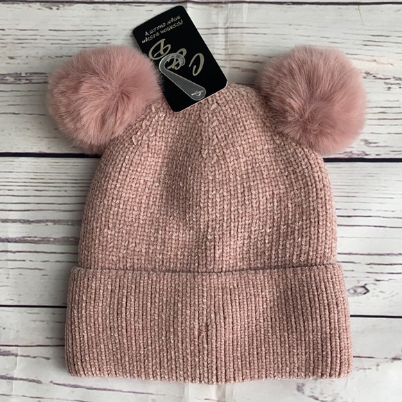Other - Baby girls Pom Pom hat